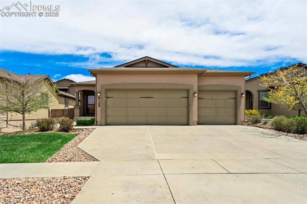 8125 Mount Hope DR, Colorado Springs, CO 80924