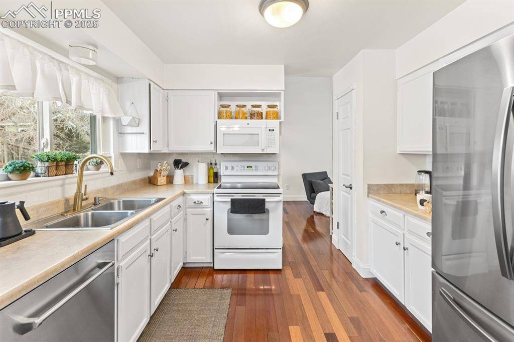 Colorado Springs, CO 80919,6424 Rifle CIR