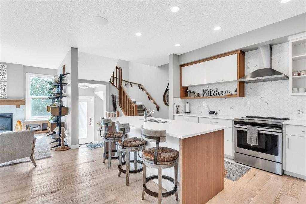 333 Walgrove TER Southeast, Calgary, AB T2X 4G1