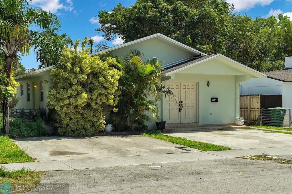 Miami, FL 33133,3211-3213 SW 26th St