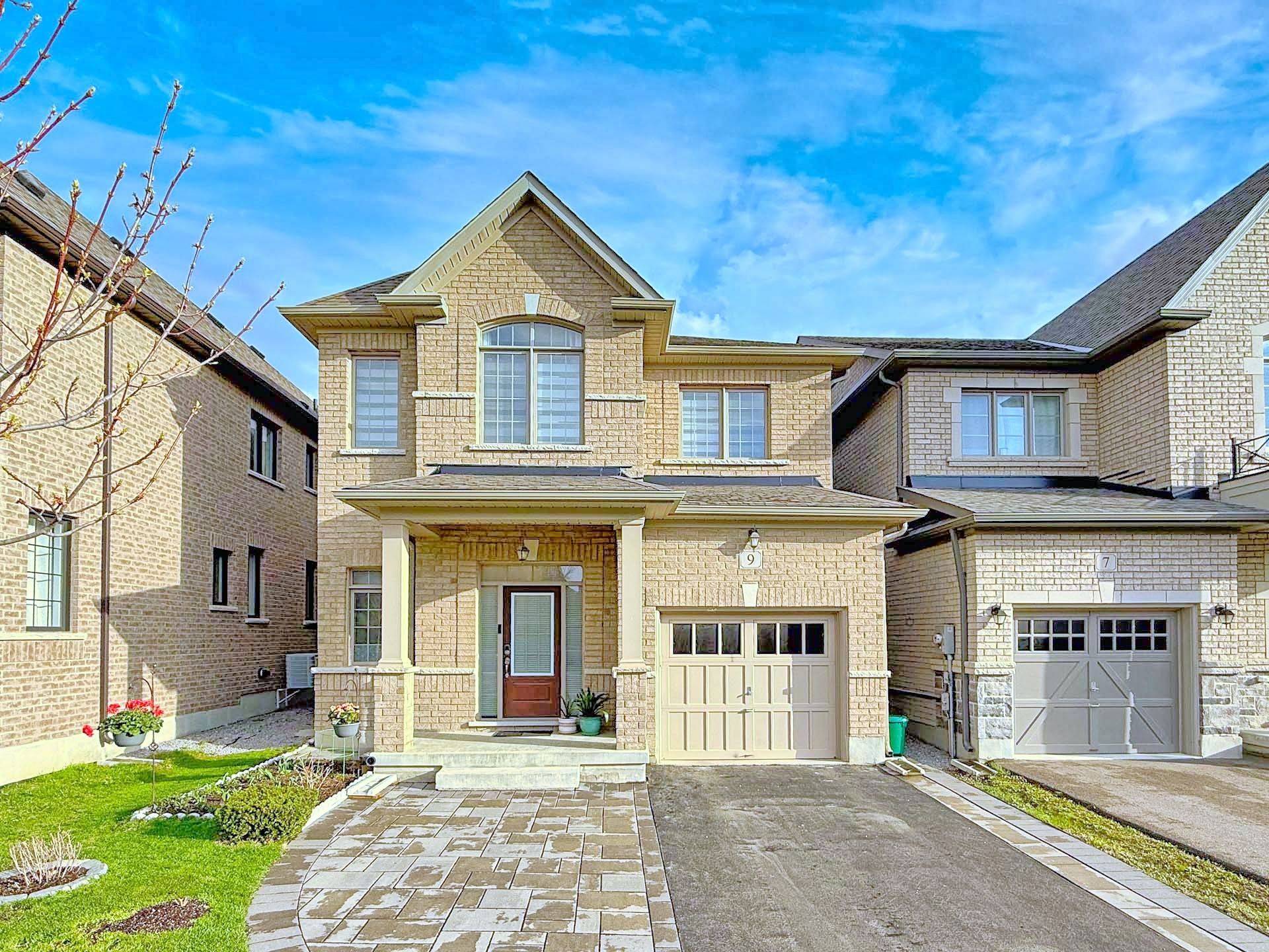 East Gwillimbury, ON L9N 0P2,9 Temple AVE