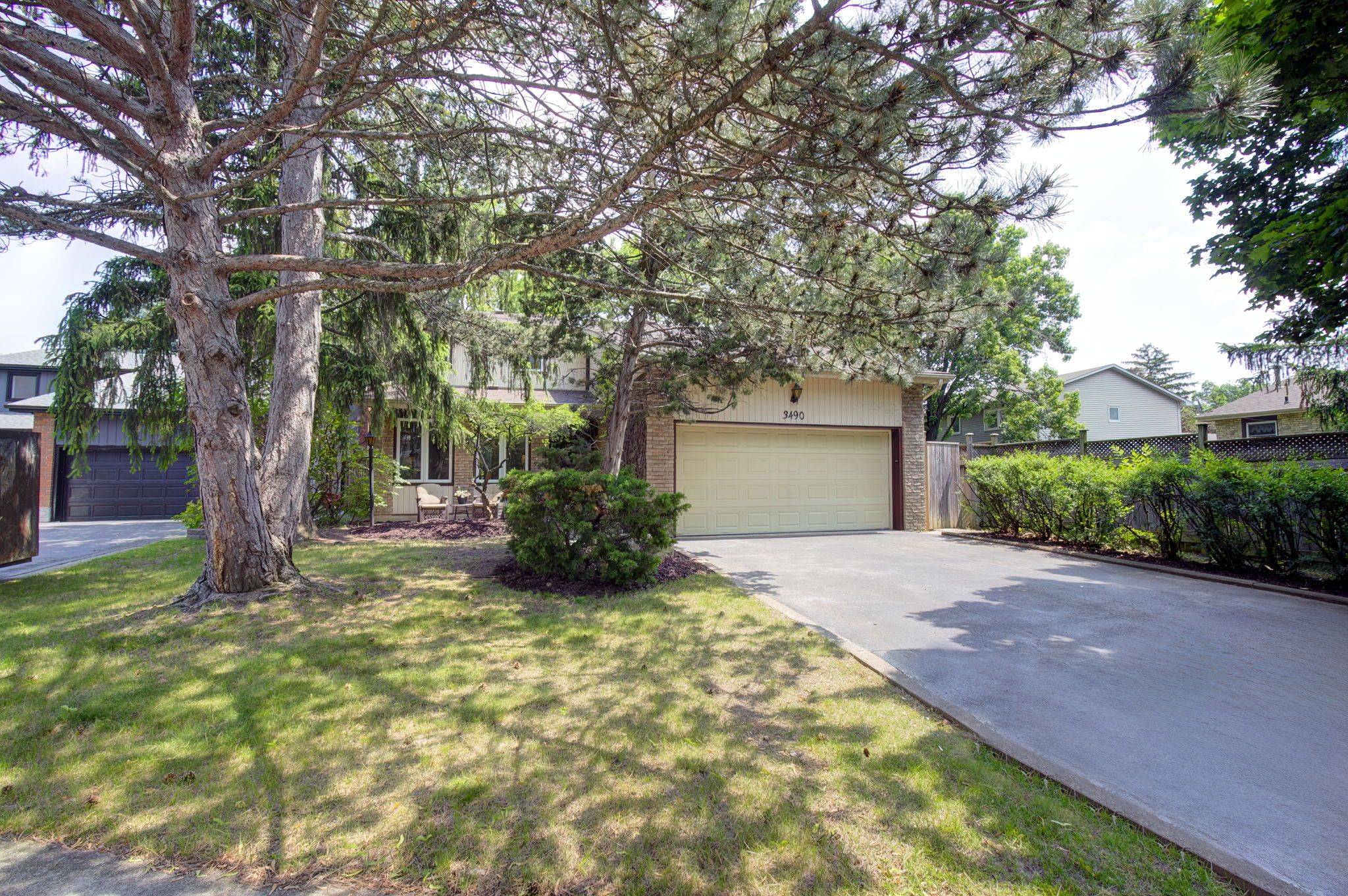 Mississauga, ON L5L 1P8,3490 Pitch Pine CRES