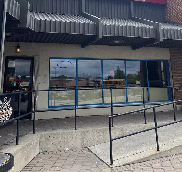 6405 Erin Mills Pkwy, Mississauga, ON L5N 4H4