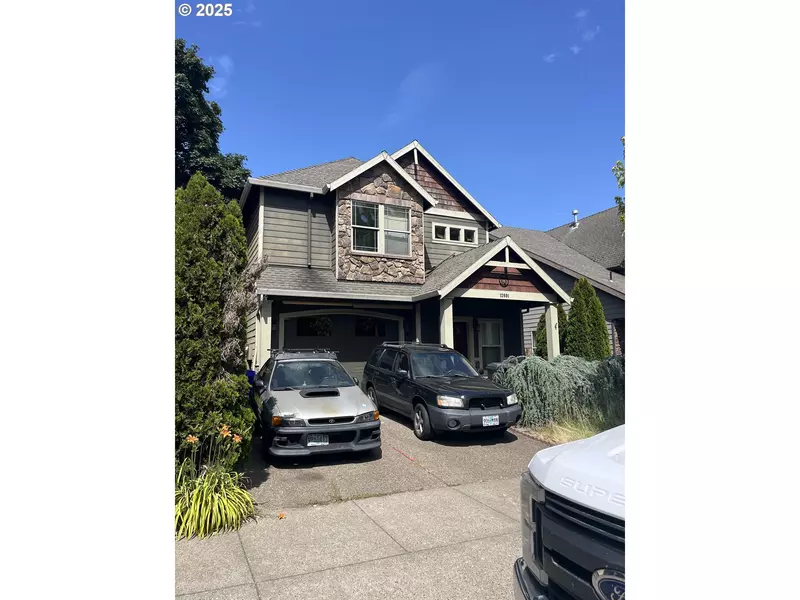 12601 TIDEWATER ST, Oregon City, OR 97045