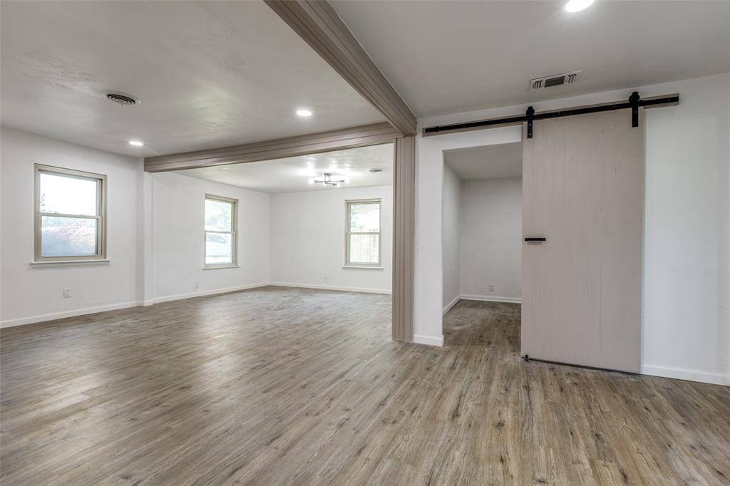 Fort Worth, TX 76119,5241 E Berry Street