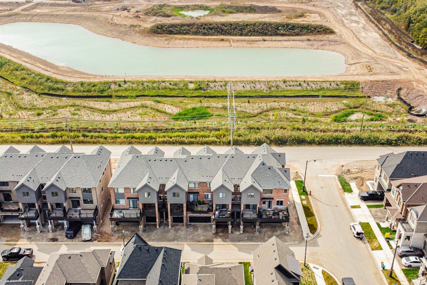 Oakville, ON L6H 7C5,3407 Sixth Line