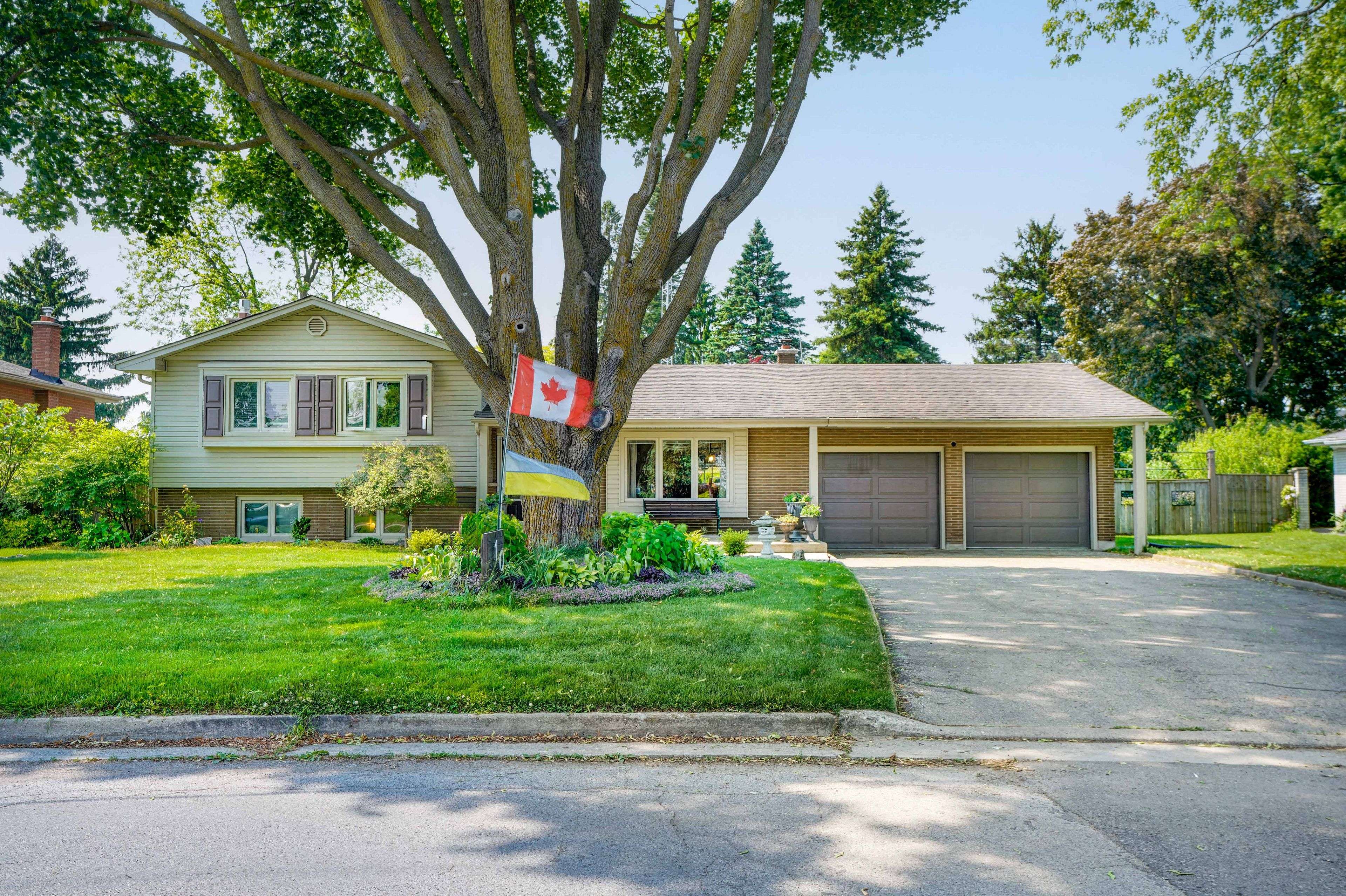 London South, ON N6P 1C2,10 Gustin AVE