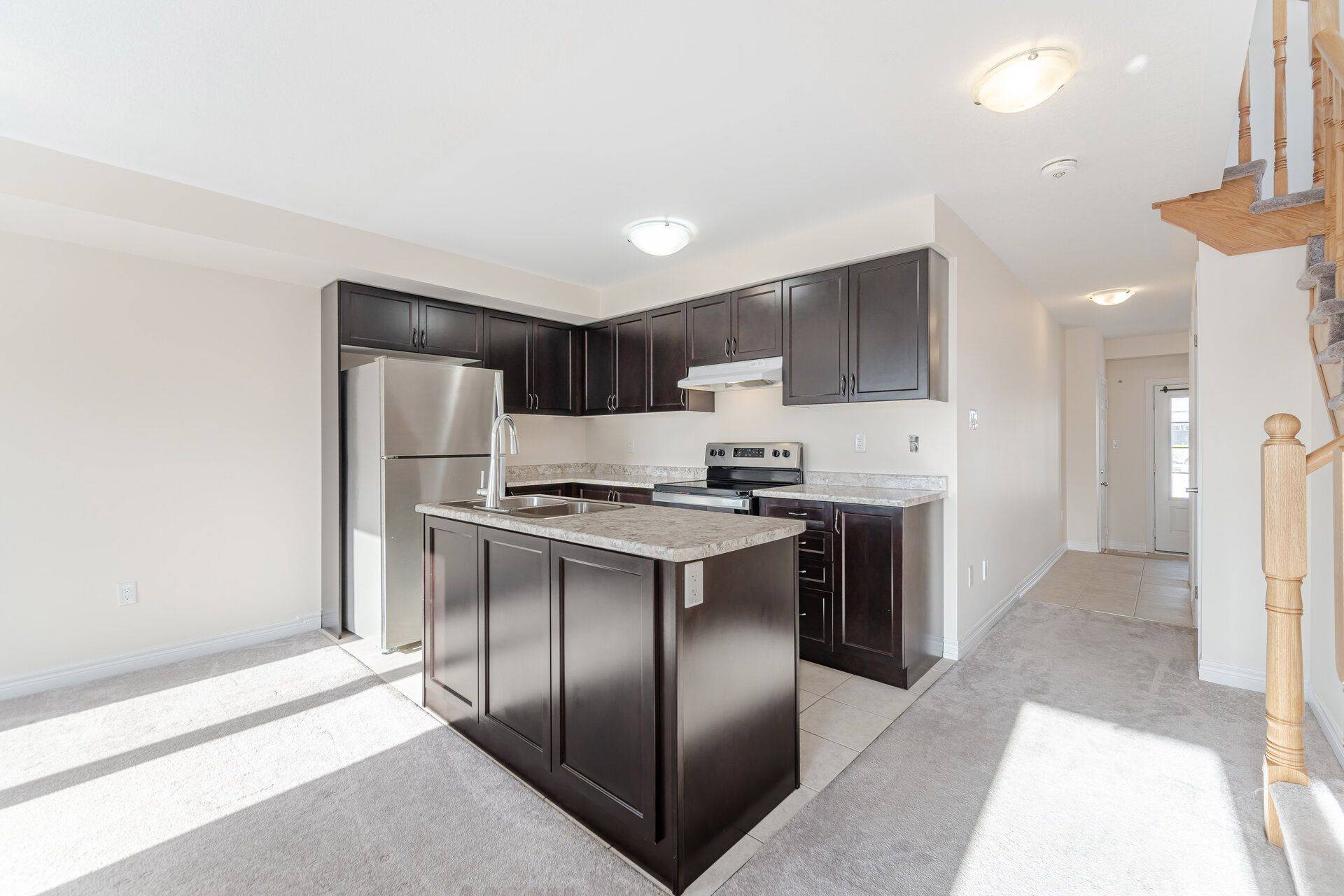 740 Linden DR #15, Cambridge, ON N3H 0E3