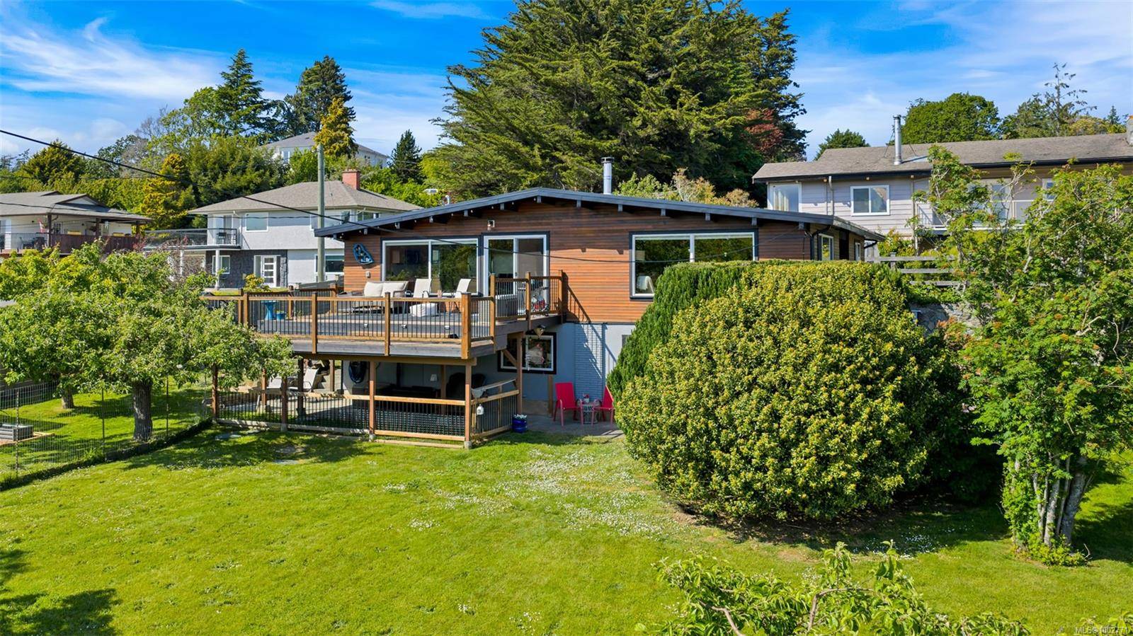 3934 Olympic View Dr, Metchosin, BC V9C 4B1