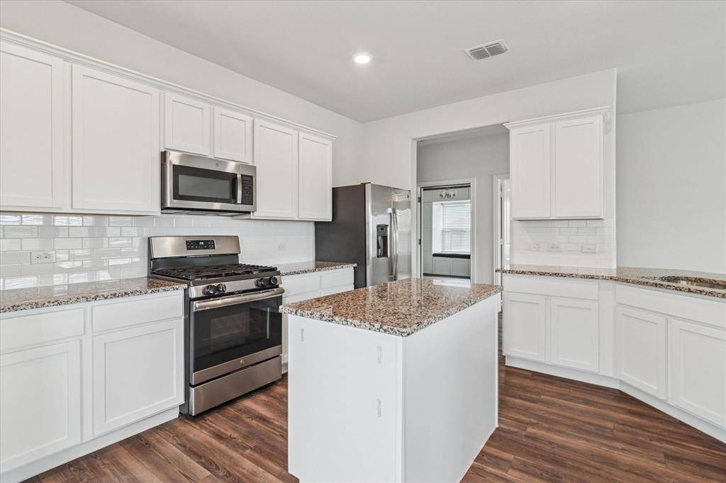 Princeton, TX 75407,448 Buckeye Avenue