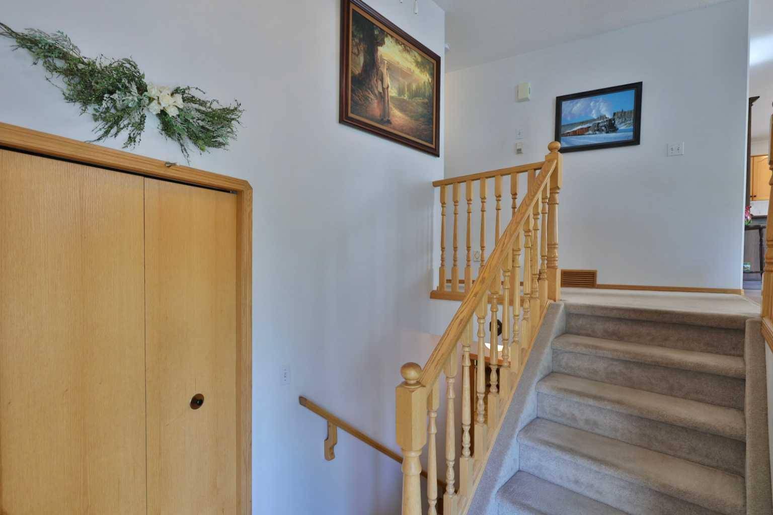 Camrose, AB T4V 4T2,6208 30 AVE