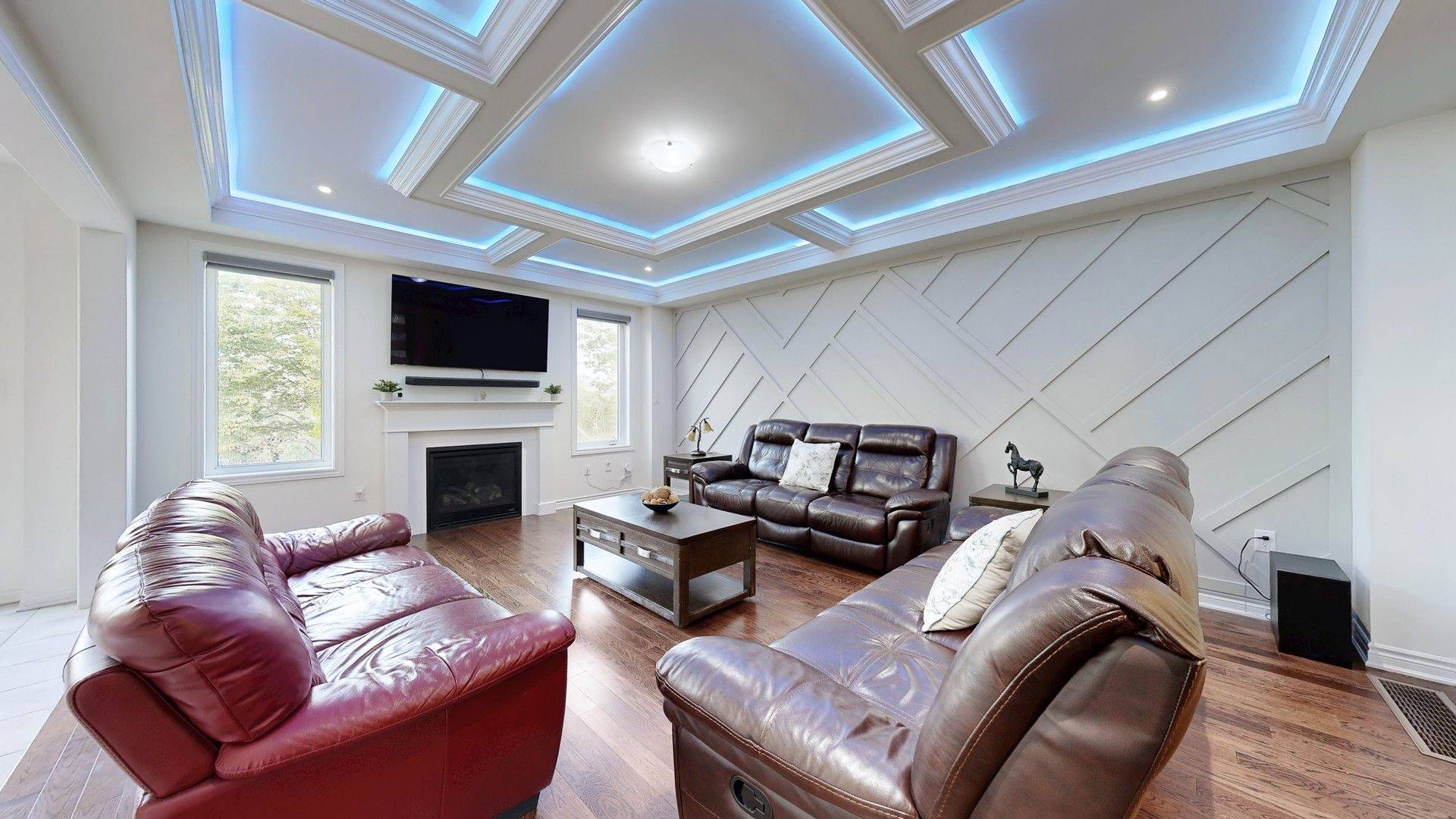 Whitby, ON L1P 0L8,80 BARKERVILLE DR DR