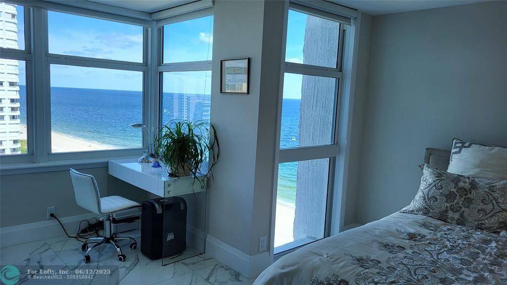 Pompano Beach, FL 33062,1360 S Ocean Blvd  #1407