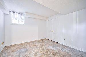 Mississauga, ON L5M 6C2,5321 Mcfarren BLVD #Lower