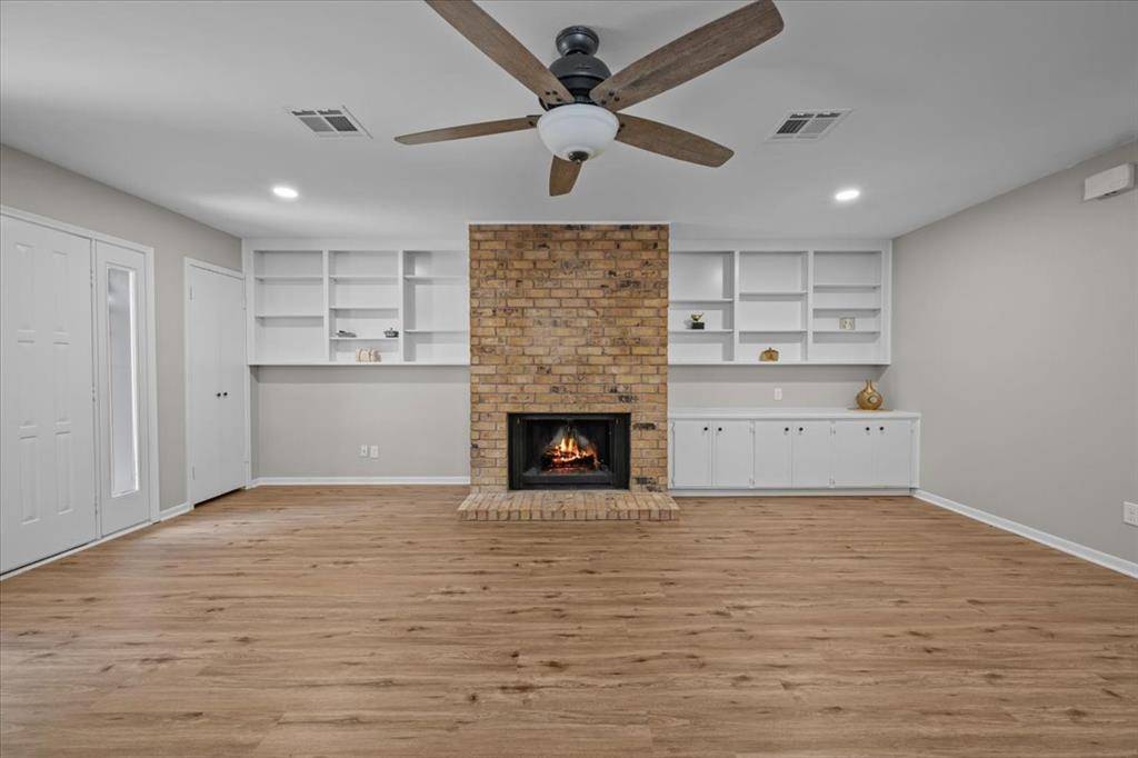 Waco, TX 76710,3205 Creekwood Circle