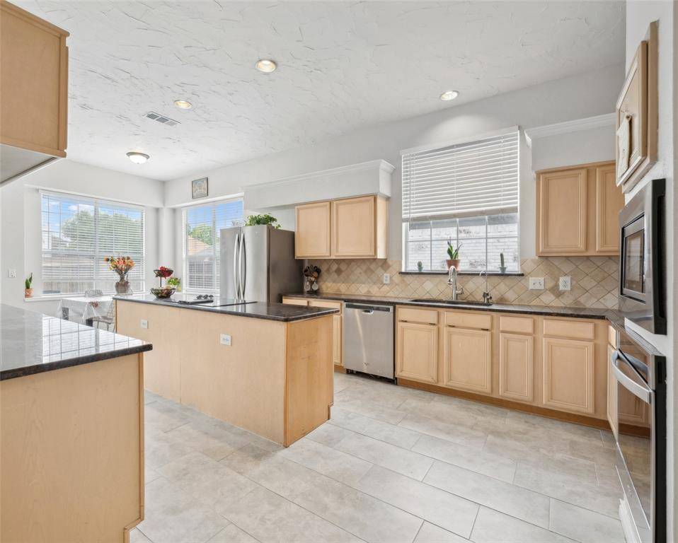 Coppell, TX 75019,423 Halifax Drive