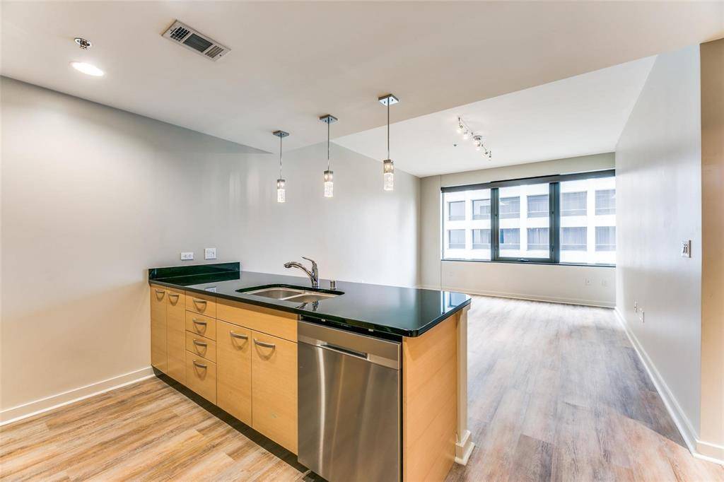 Dallas, TX 75202,1200 Main Street #2508