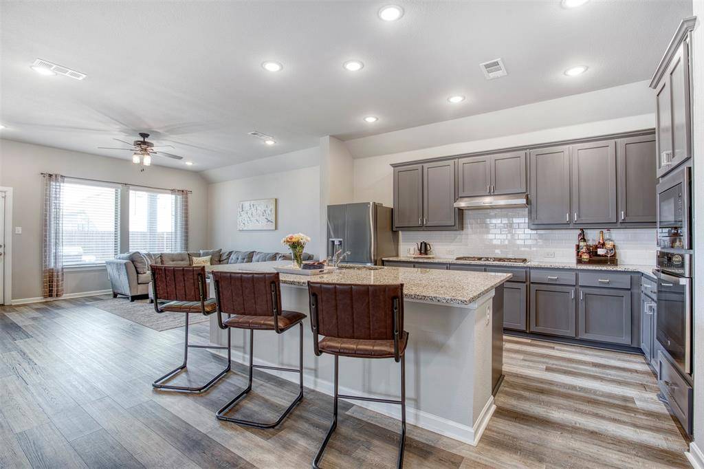 Garland, TX 75043,134 Capilano Way