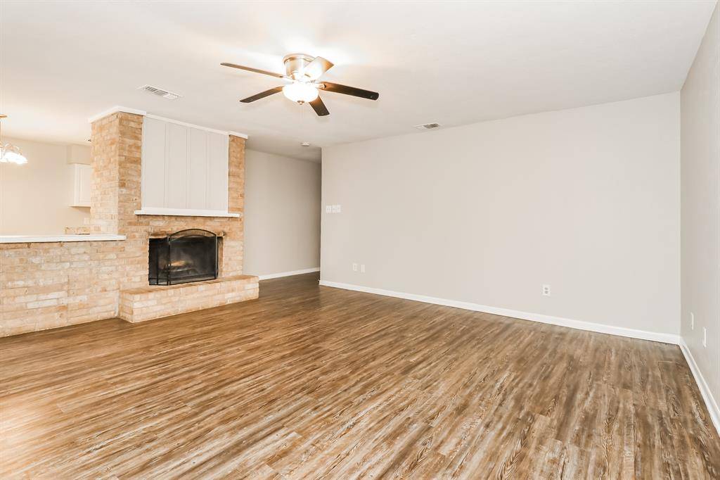 Arlington, TX 76014,1715 Glenview Lane