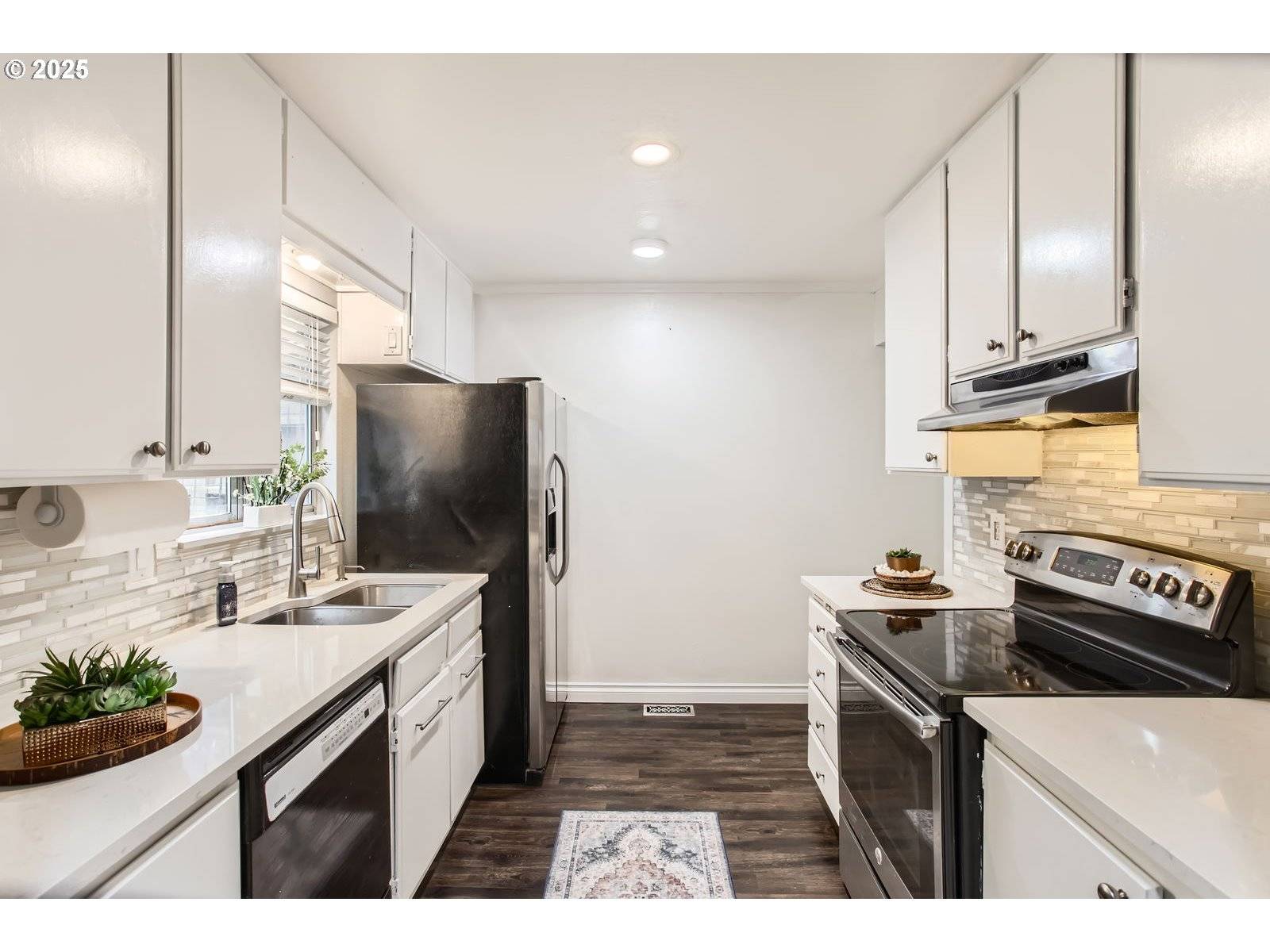 Beaverton, OR 97006,1513 NW EASTBROOK CT