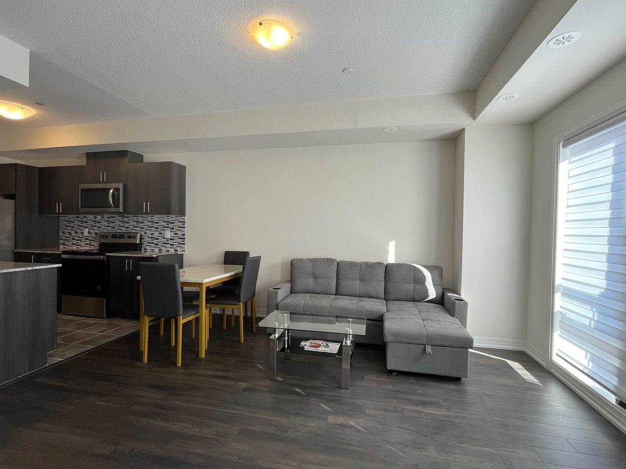 Toronto E11, ON M1B 0E8,10 Liben WAY S #5