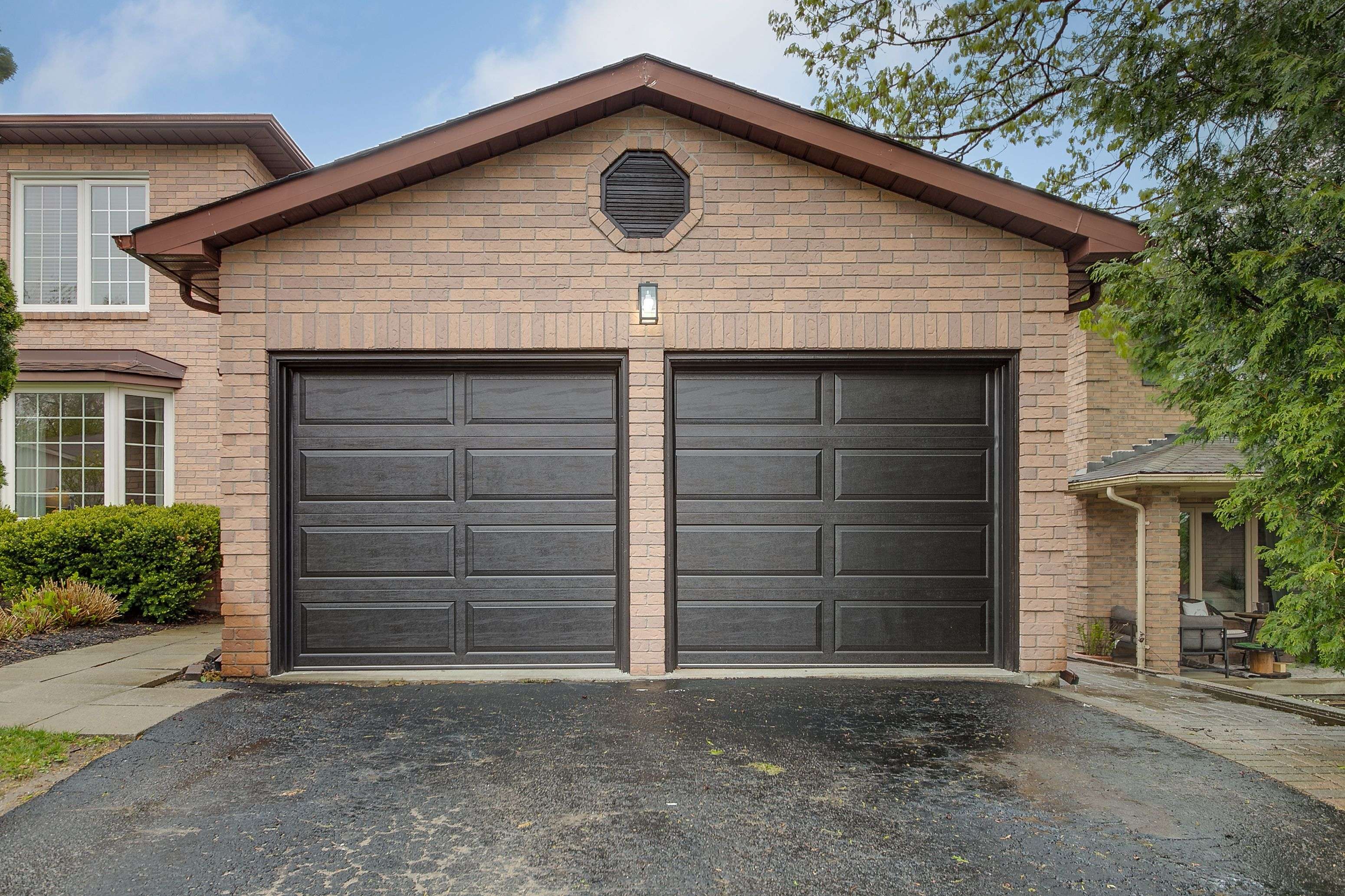 Barrie, ON L4N 6C9,25 Keats DR