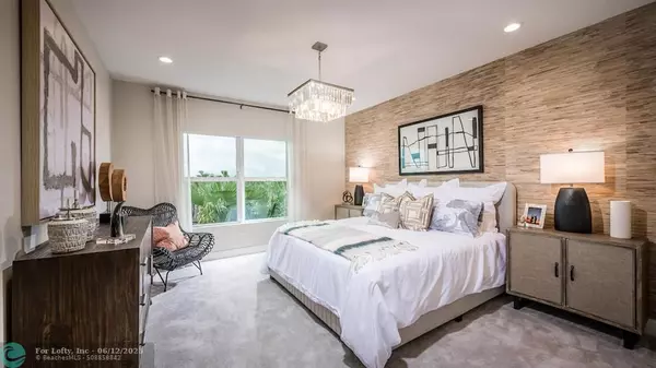 Deerfield Beach, FL 33442,558 Sanderling Cir #558