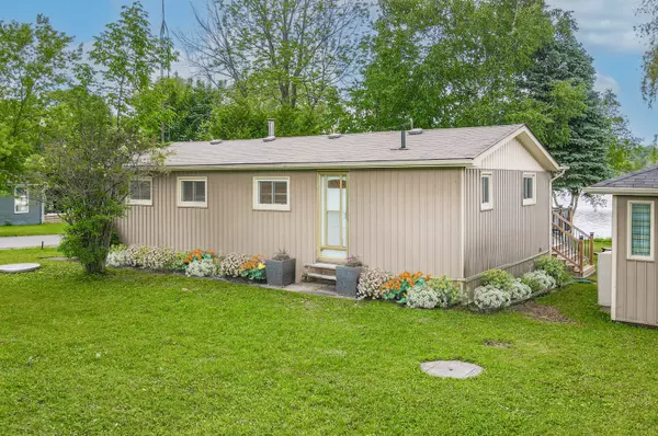 Kawartha Lakes, ON K0M 2C0,3 Hillside DR