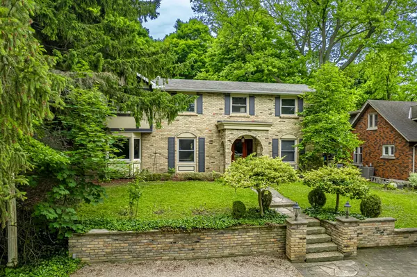 London North, ON N6H 2R7,422 Riverside DR