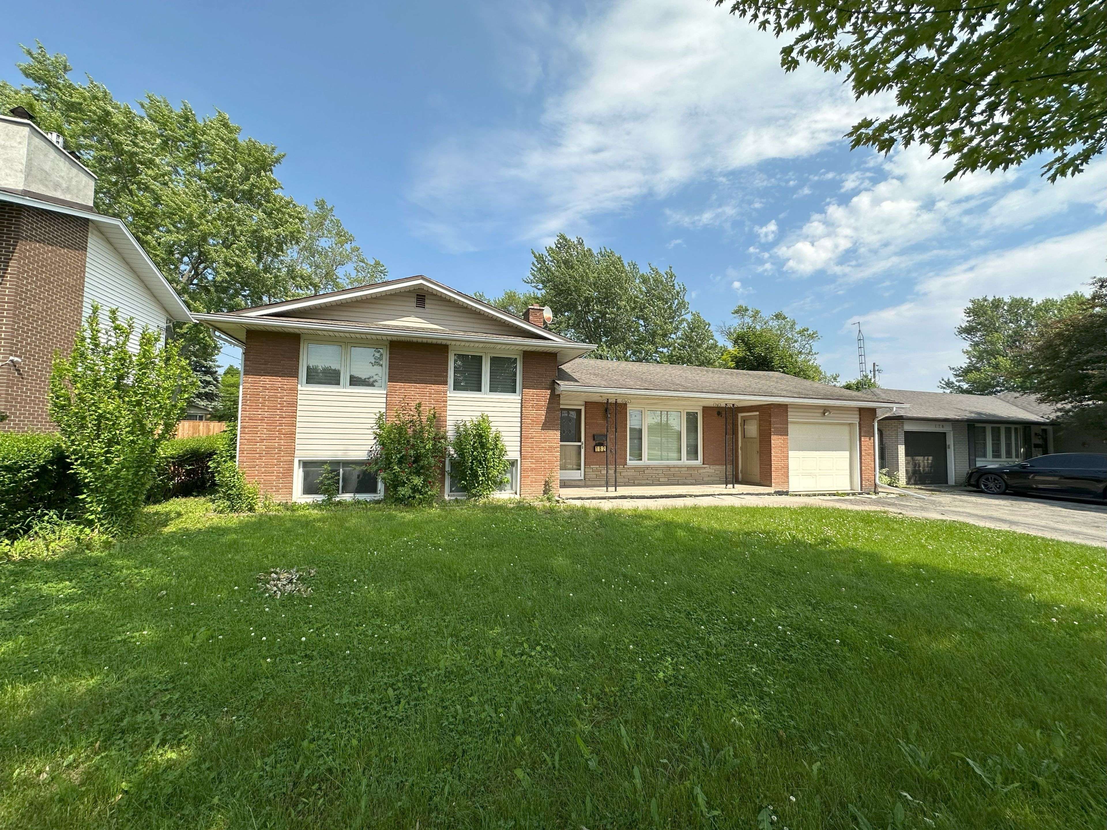 182 WILLSON RD #MAIN, Welland, ON L3C 2T6