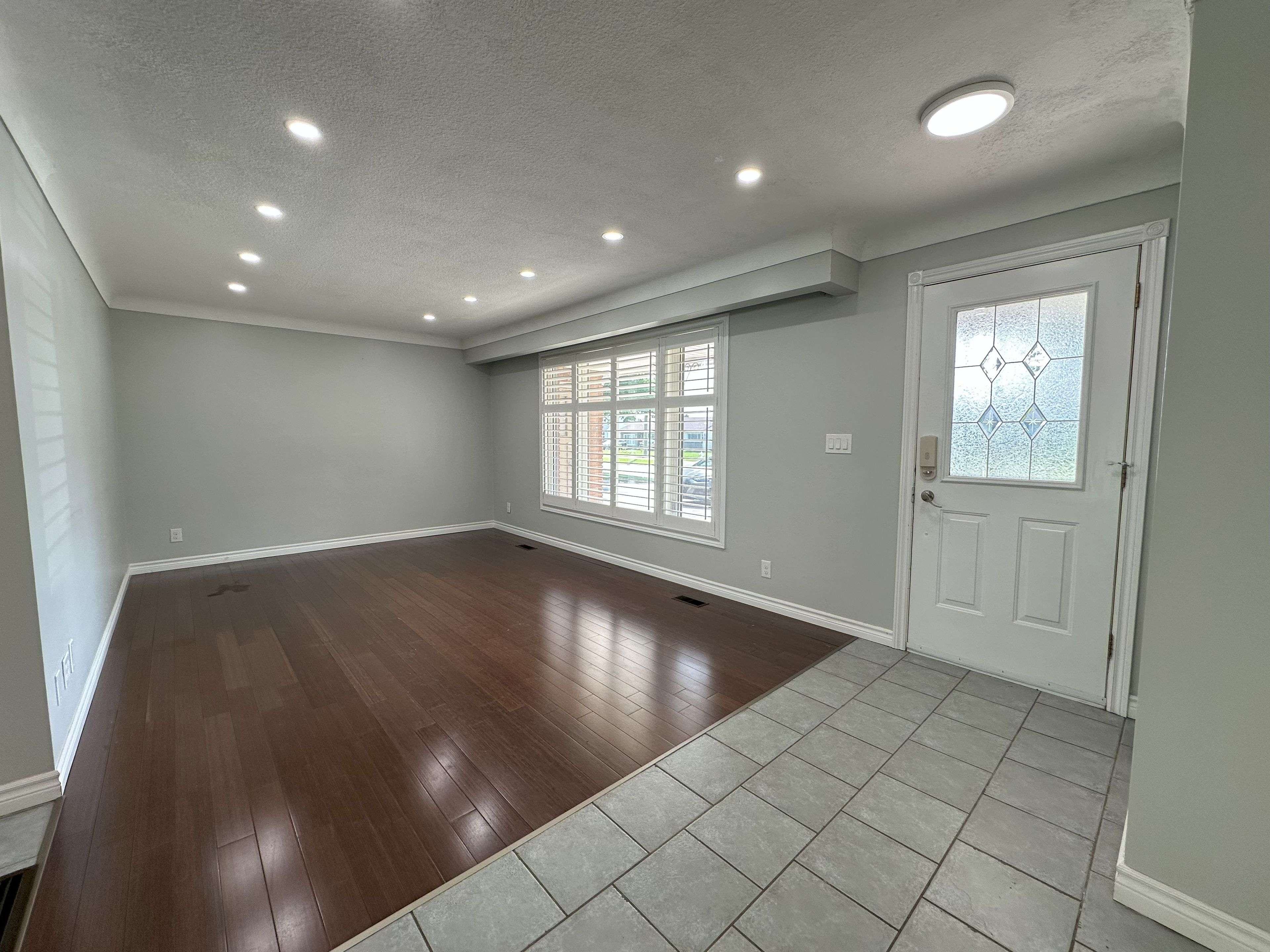 Welland, ON L3C 2T6,182 WILLSON RD #MAIN