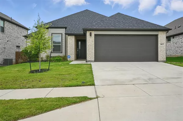 10625 Tuxinaw Trail, Fort Worth, TX 76179