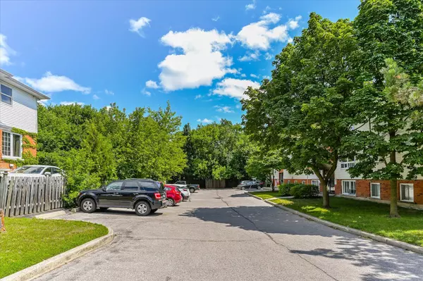 Kitchener, ON N2G 3L6,119 Cedar ST S #12