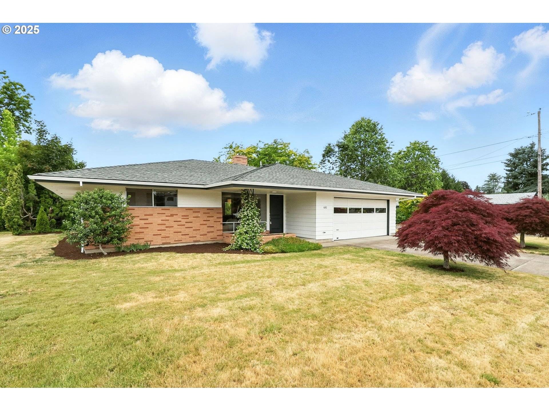 Hillsboro, OR 97124,681 NE DELSEY RD
