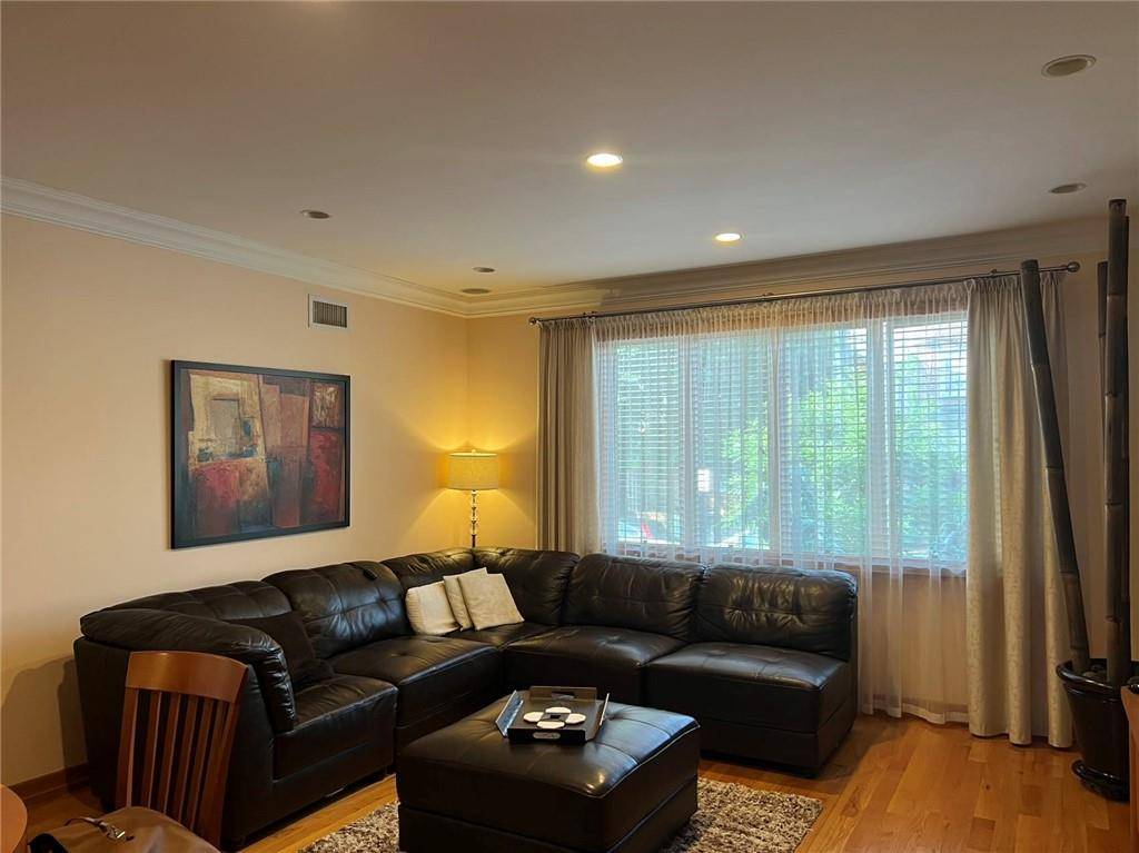 Brooklyn, NY 11204,1650 68th ST