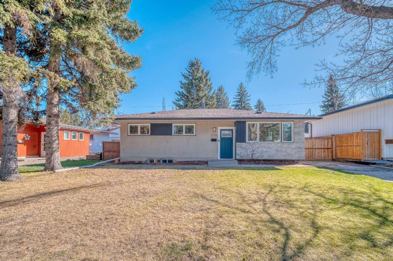 2715 63 AVE Southwest, Calgary, AB T3E 5J6