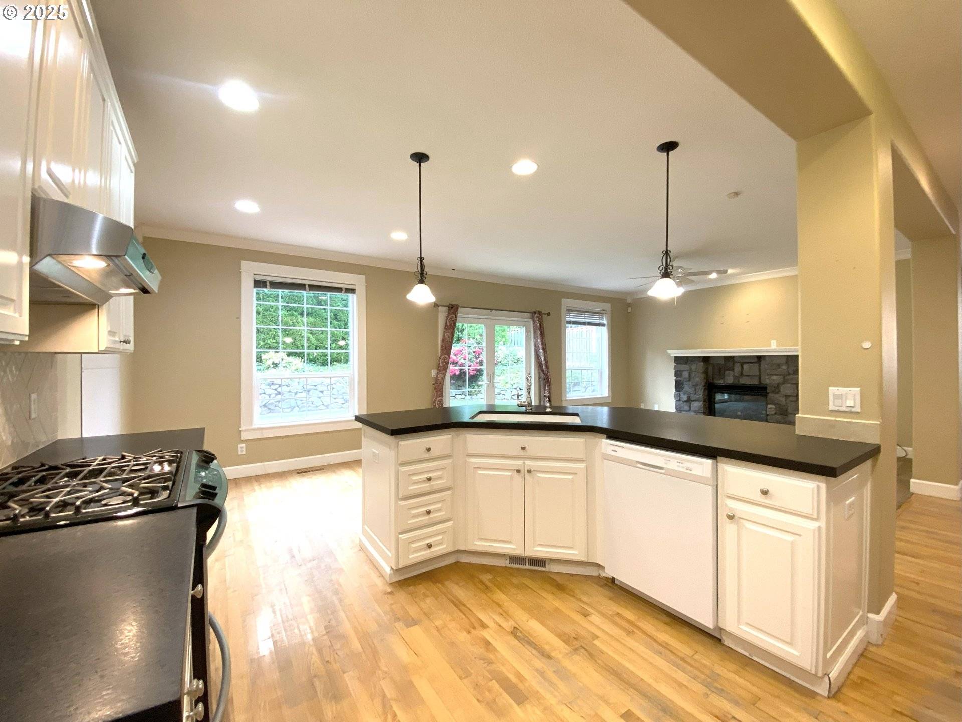 Tualatin, OR 97062,5795 SW SEQUOIA DR