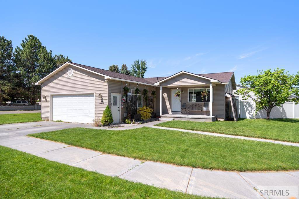 274 N Milton Avenue, Shelley, ID 83274