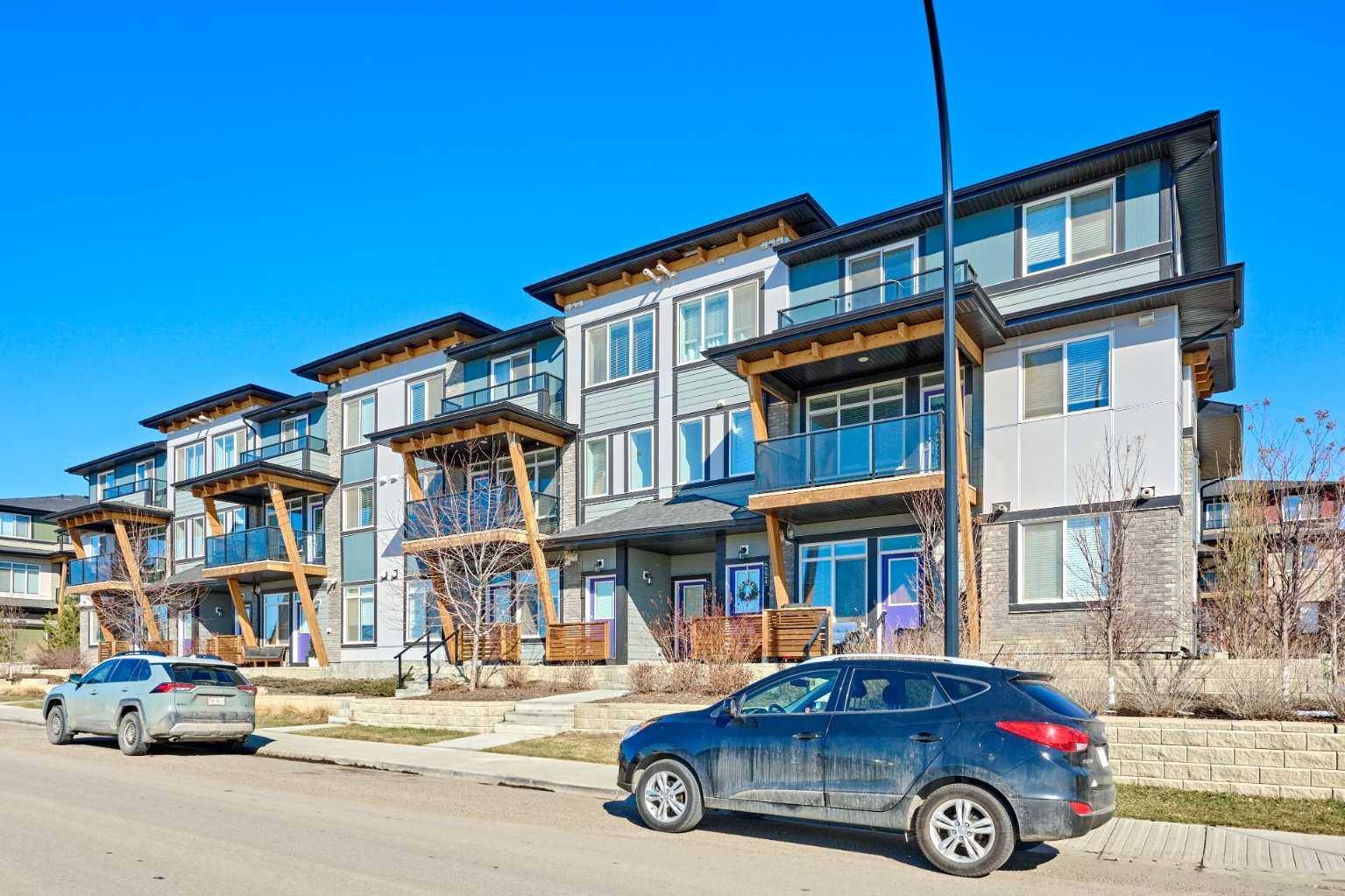 Calgary, AB T3M3A7,220 Seton Passage SE