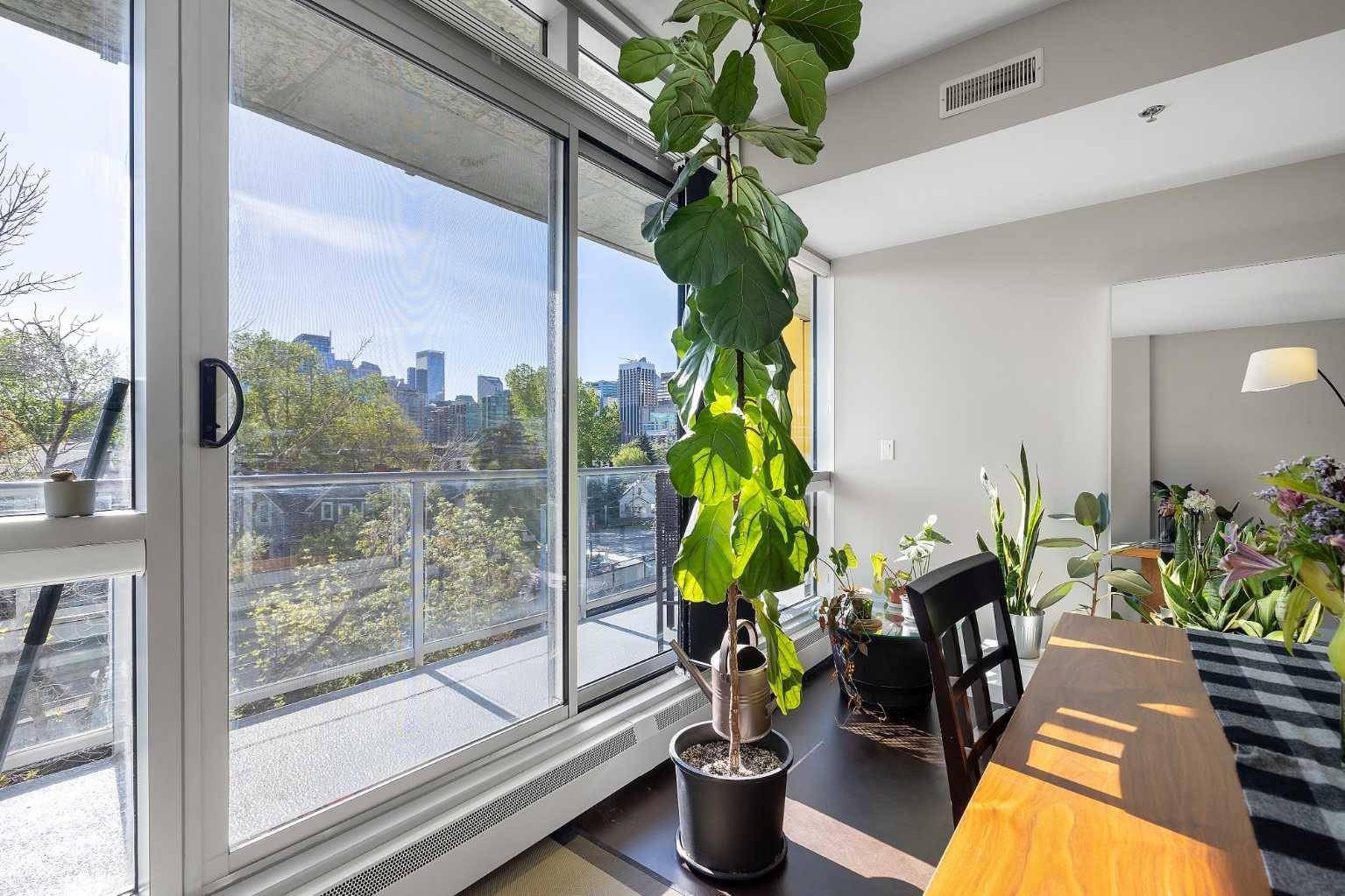 Calgary, AB T2N 4H7,235 9A ST NW #403