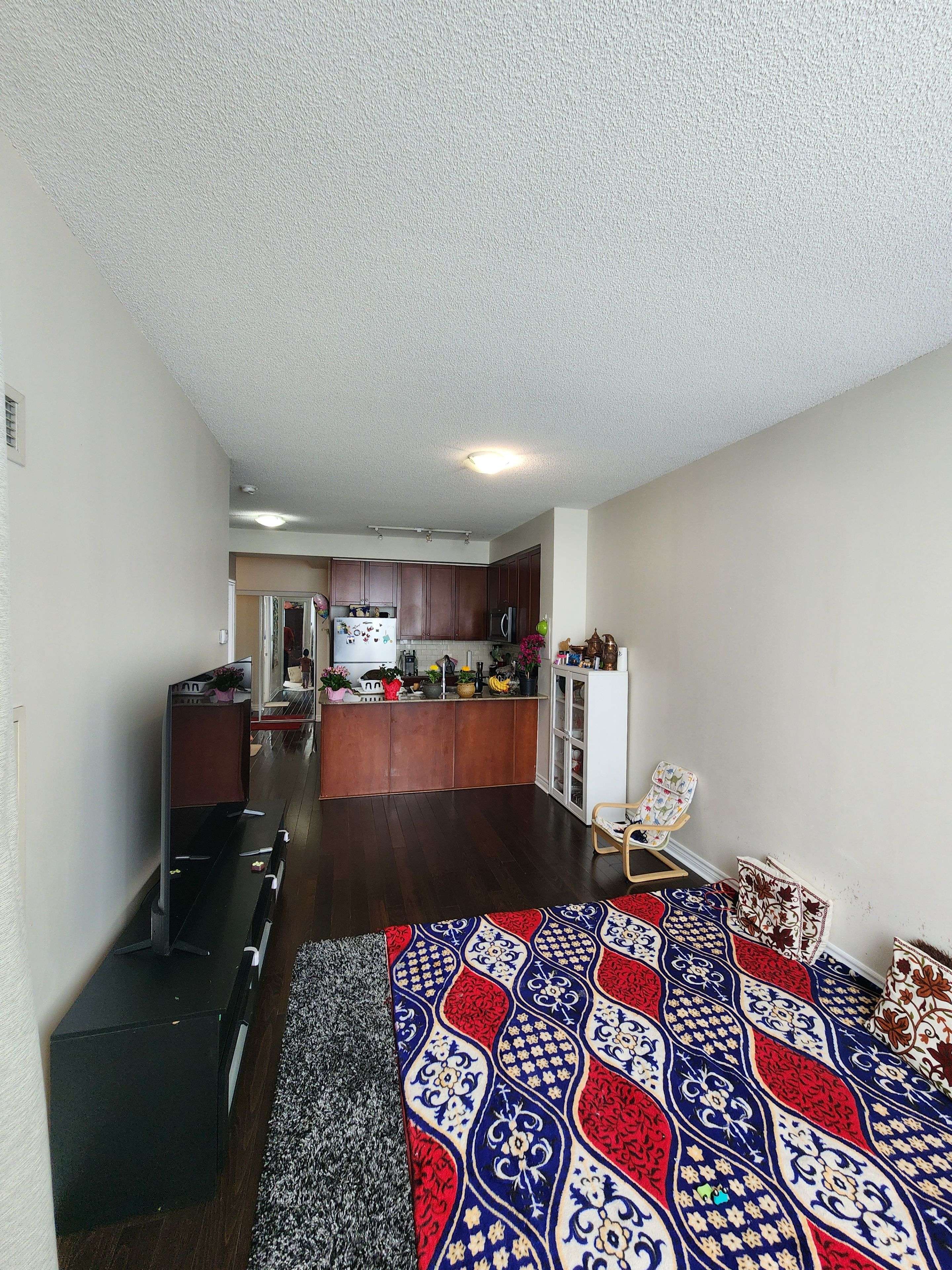 Mississauga, ON L5B 1P2,3504 Hurontario ST #1001