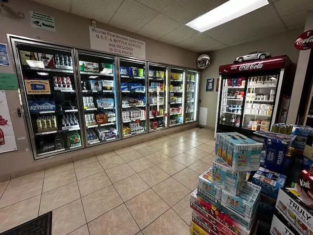 2216 20 ST, Delburne, AB T0M 0V0