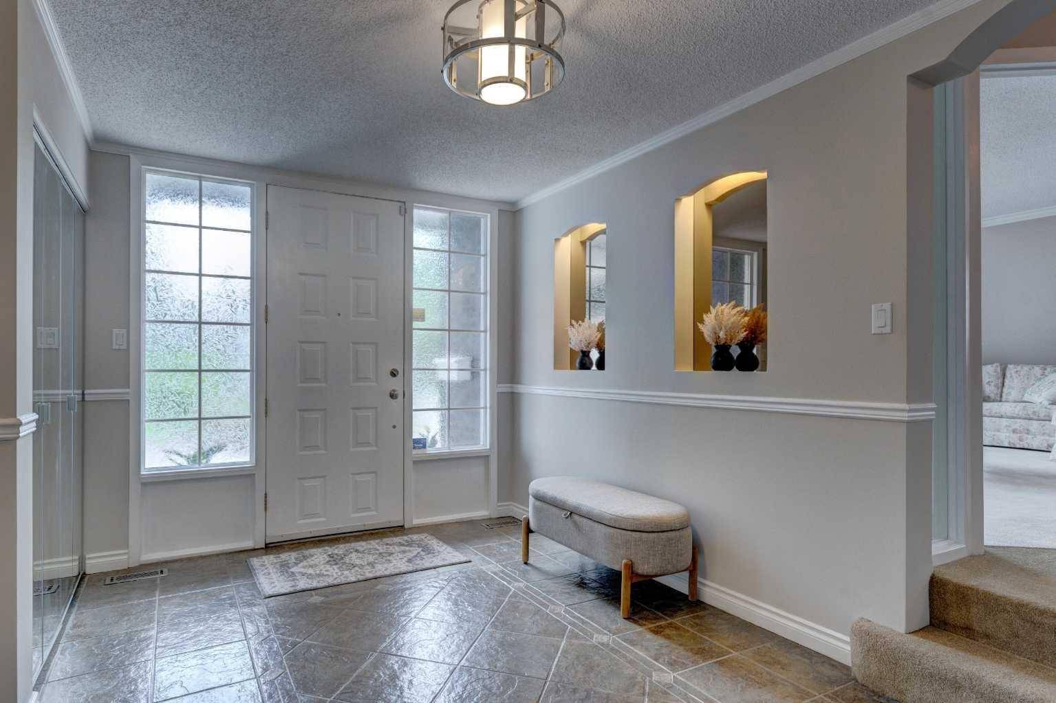 Calgary, AB T2J1R6,11003 Willowfern DR Southeast