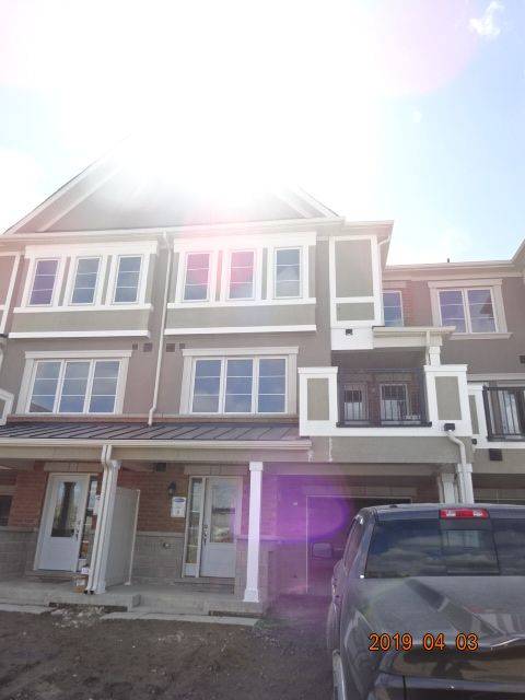 Toronto E04, ON M1L 0C9,105 Cleanside RD S