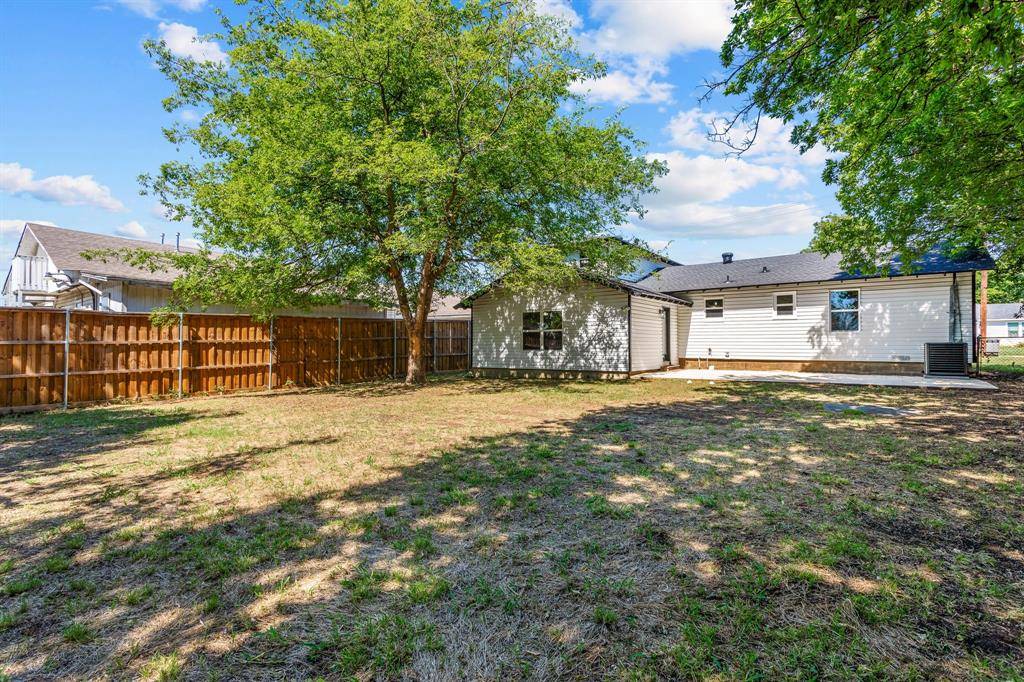 Dallas, TX 75211,4316 Texas Drive