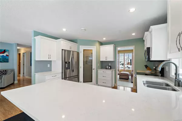 283 Chestnut St Parksville, BC V9P 2V7