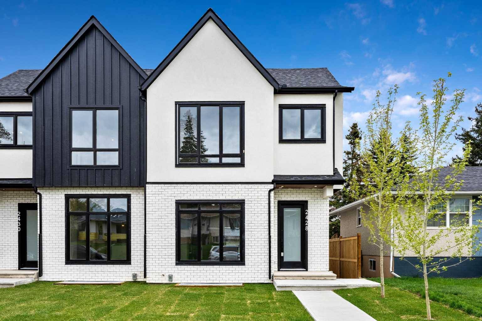 2428 23 ST Northwest, Calgary, AB T2M 3Y2
