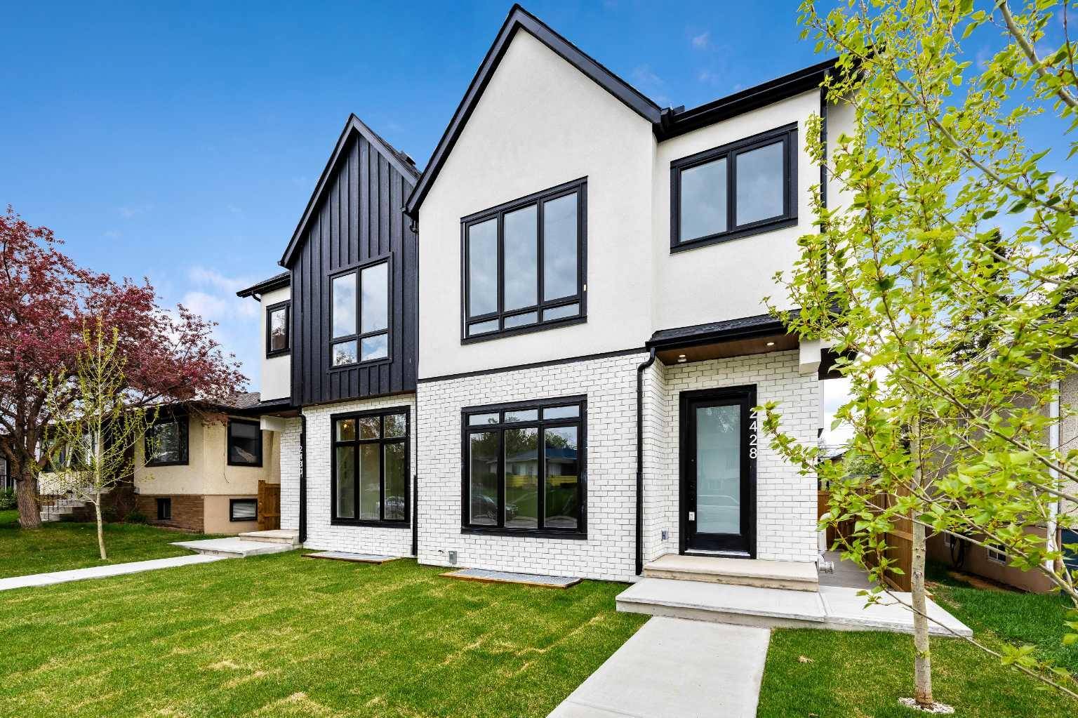 Calgary, AB T2M 3Y2,2428 23 ST Northwest