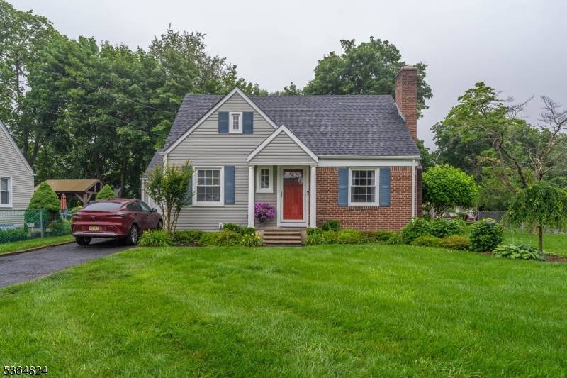 North Plainfield Boro, NJ 07063,510 Oakridge Ave