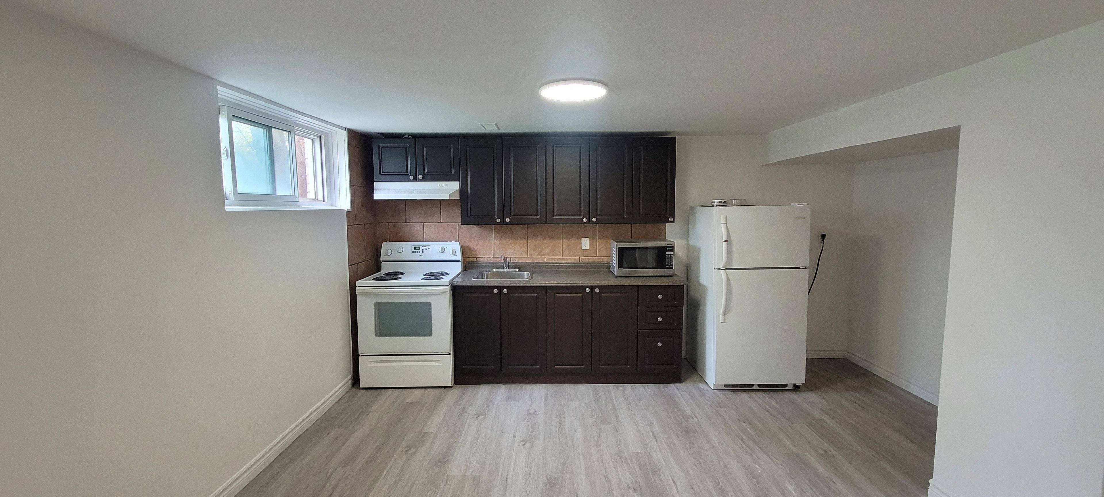 Richmond Hill, ON L4C 2R9,427 Crosby AVE #Basement